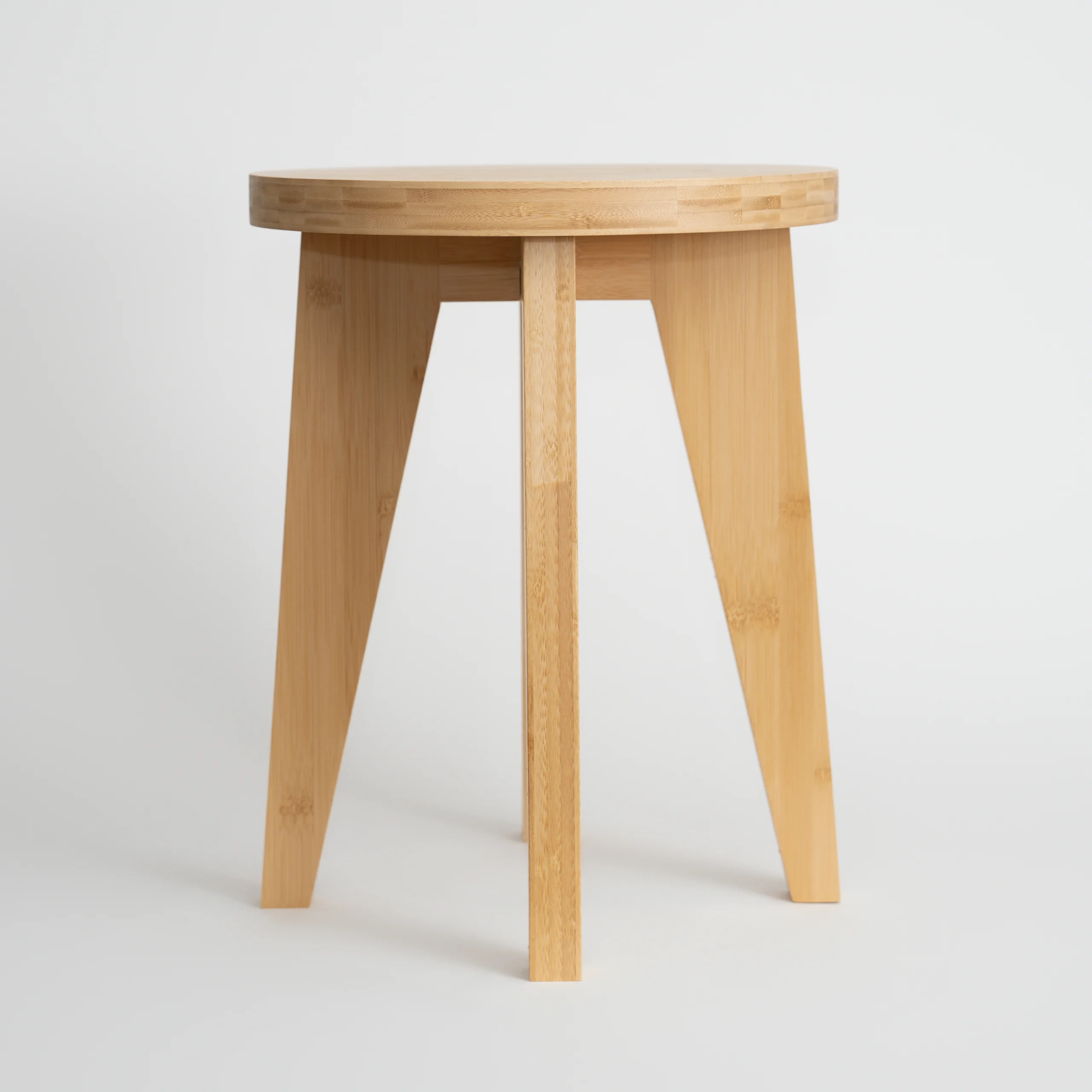 Stool 26 / Natural